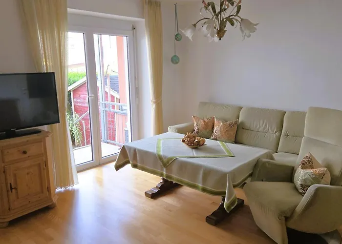Franz - Charmante Fewo Nah City, Hbf & Wertachpark - Ideal Fuer Urlaub Und Arbeit Augsburg photo